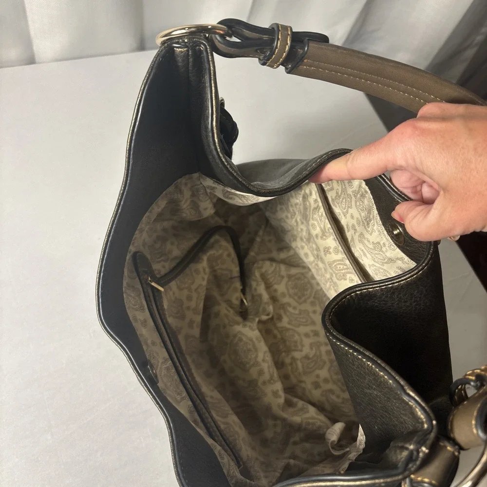 Simply‎ Noelle Bronze Metallic Large Hobo  Tassels Handbag Purse Boho Western